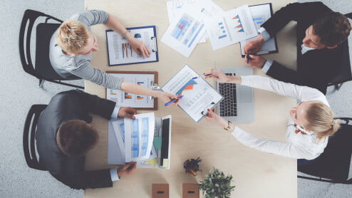 team-meeting-collaboration